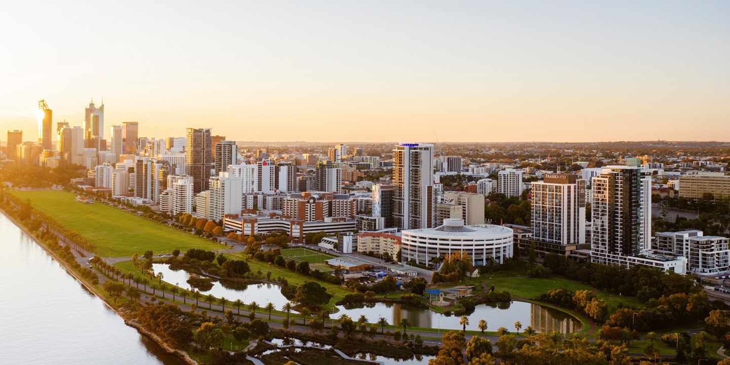 Aerial photo of East Perth and the riverside