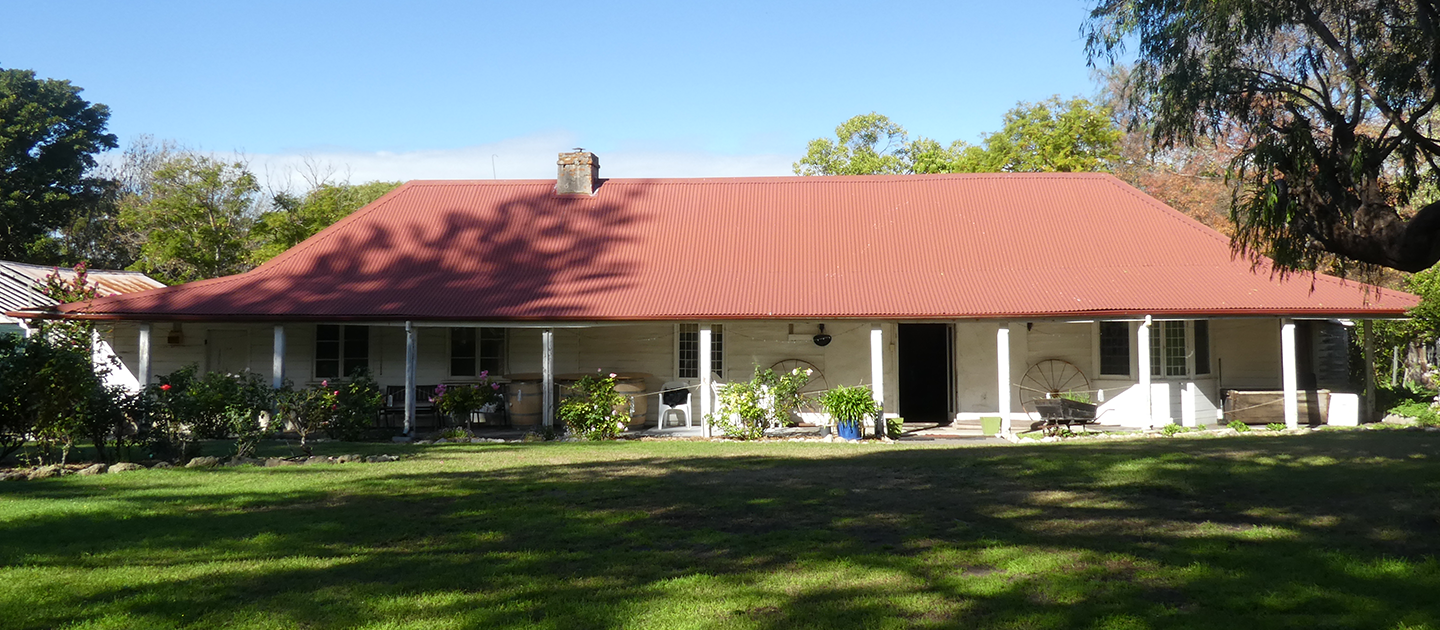 Photograph of heritage property, Sandilands and surrounding garden located in Geographe, WA. 