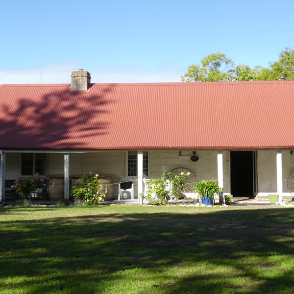 Photograph of heritage property, Sandilands and surrounding garden located in Geographe, WA.