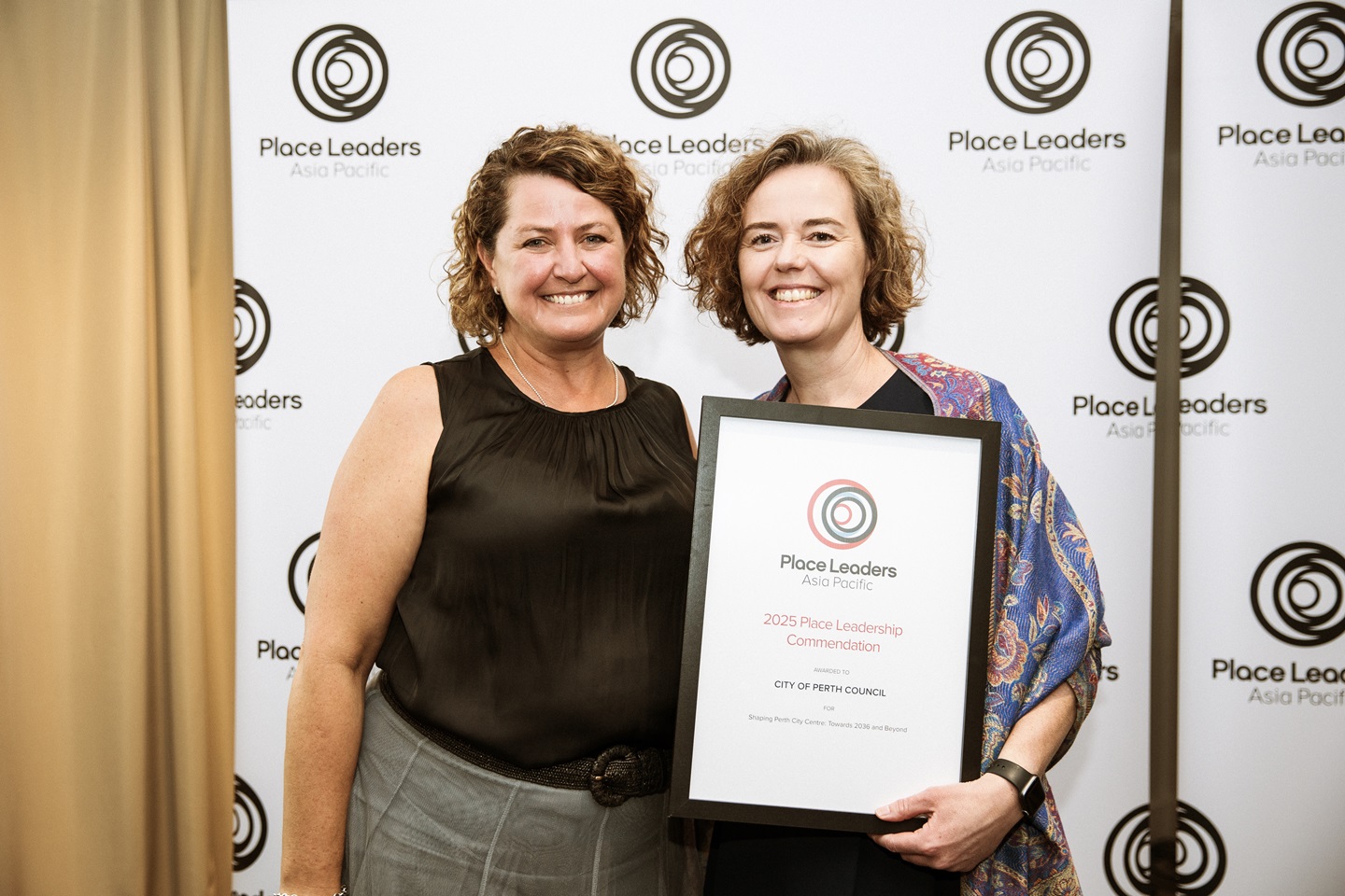 GEHL Managing Director Henriette Vamberg accepted the award on the City's behalf