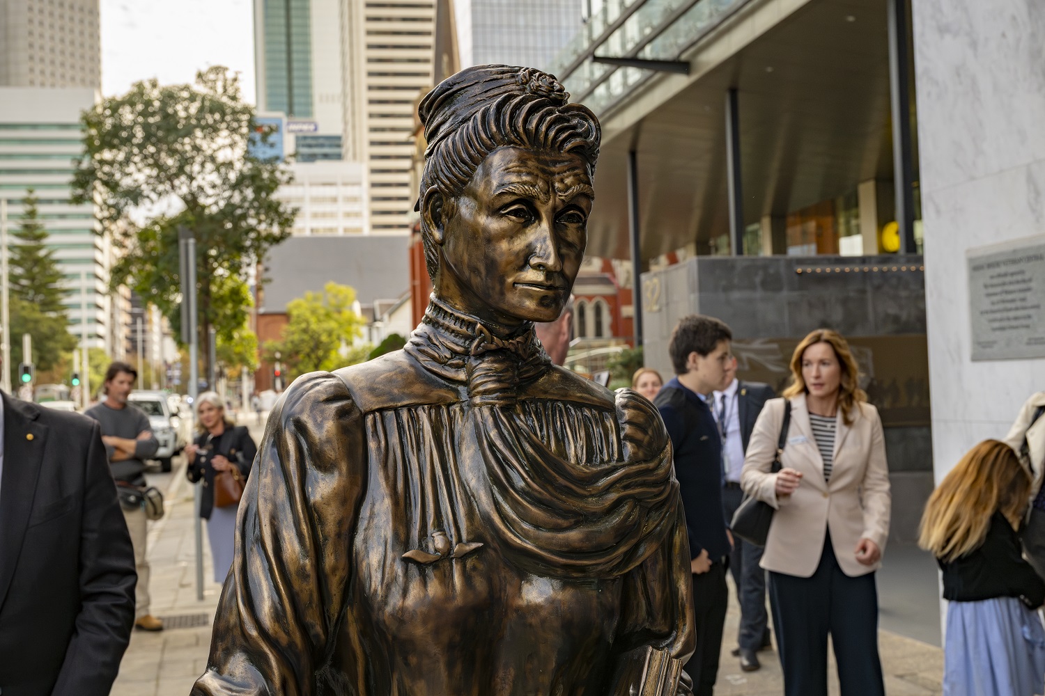 Installation of Edith Cowan Statue outside of ANZAC House on 12 June 2025