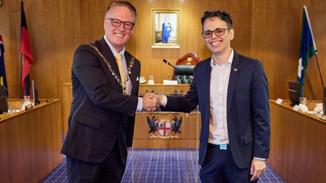 Lord Mayor Bruce Reynolds with Deputy Lord Mayor David Goncalves