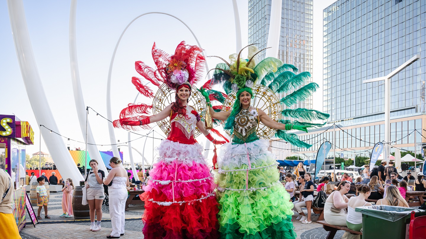 Street performers at Elizabeth Quay