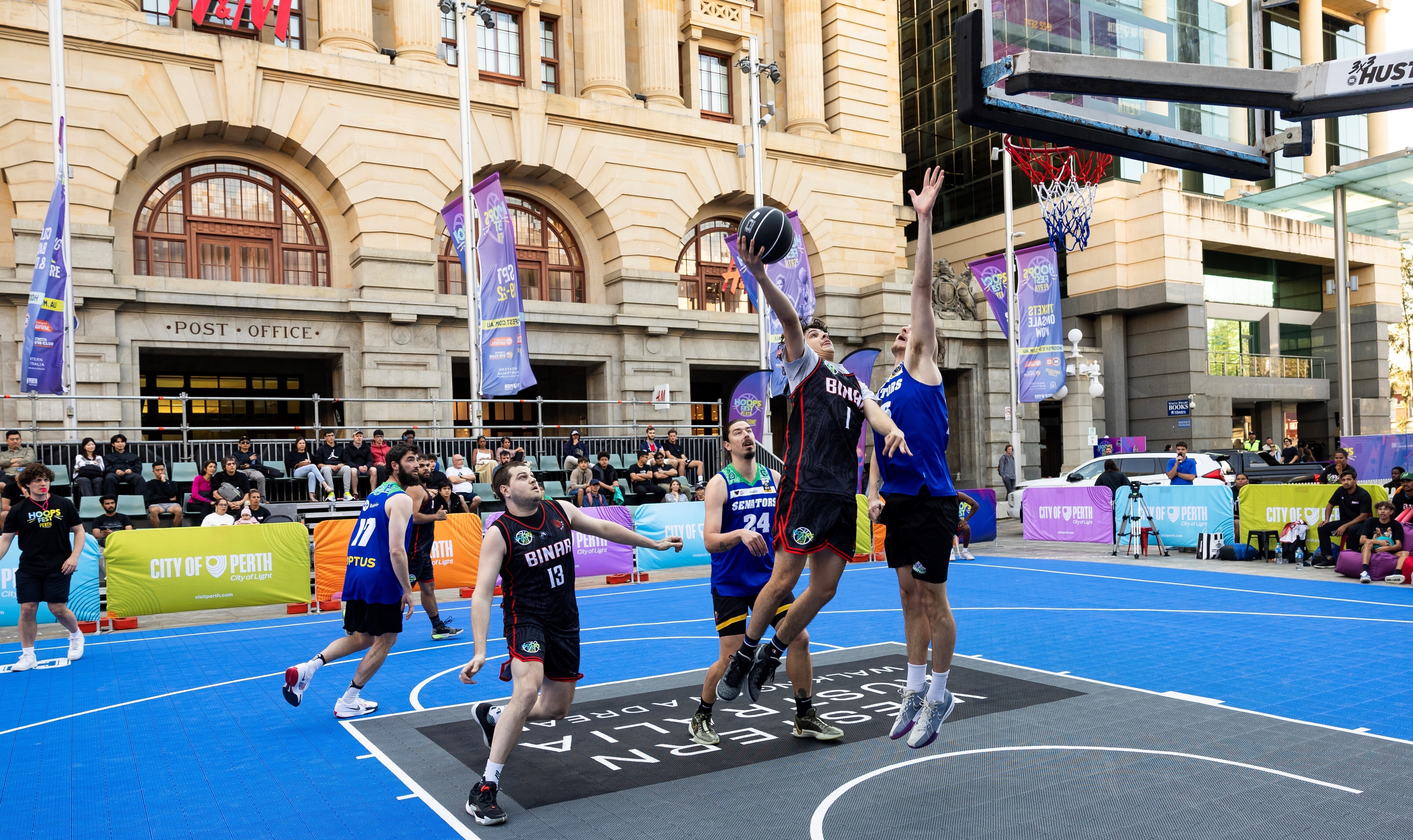 Hoopsfest in Forrest Place