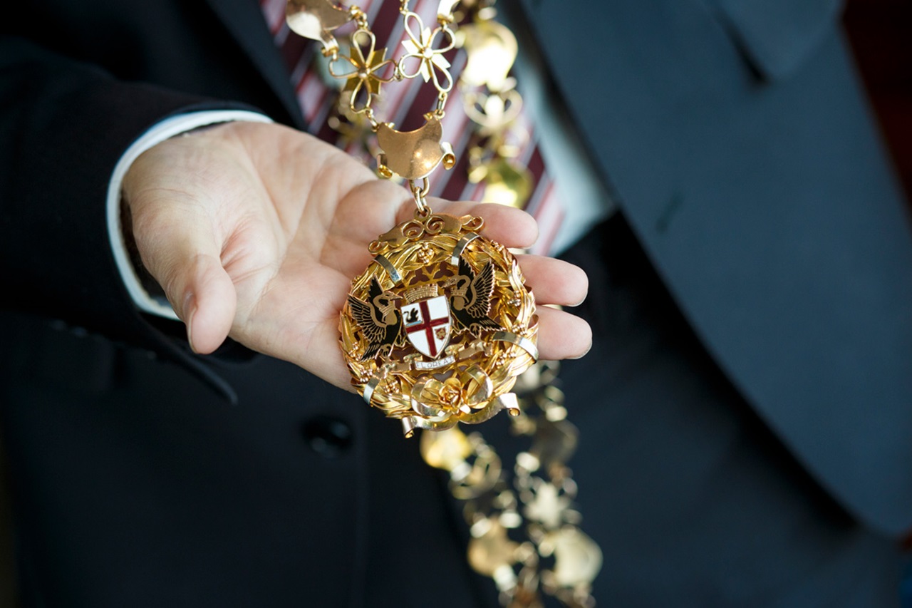 Mayoral chain